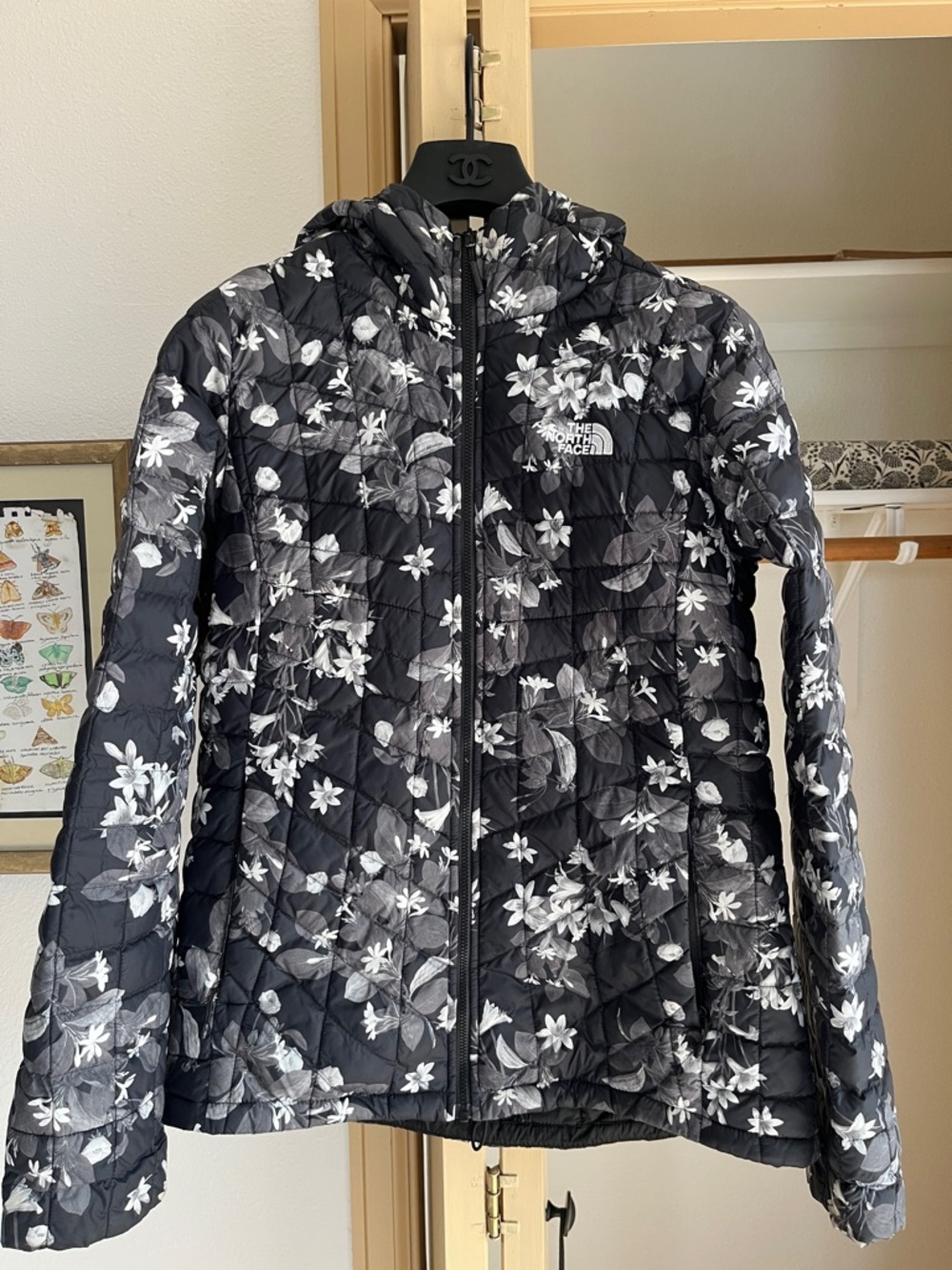 The North Face Women's Black & White Floral Hooded Puffer Jacket